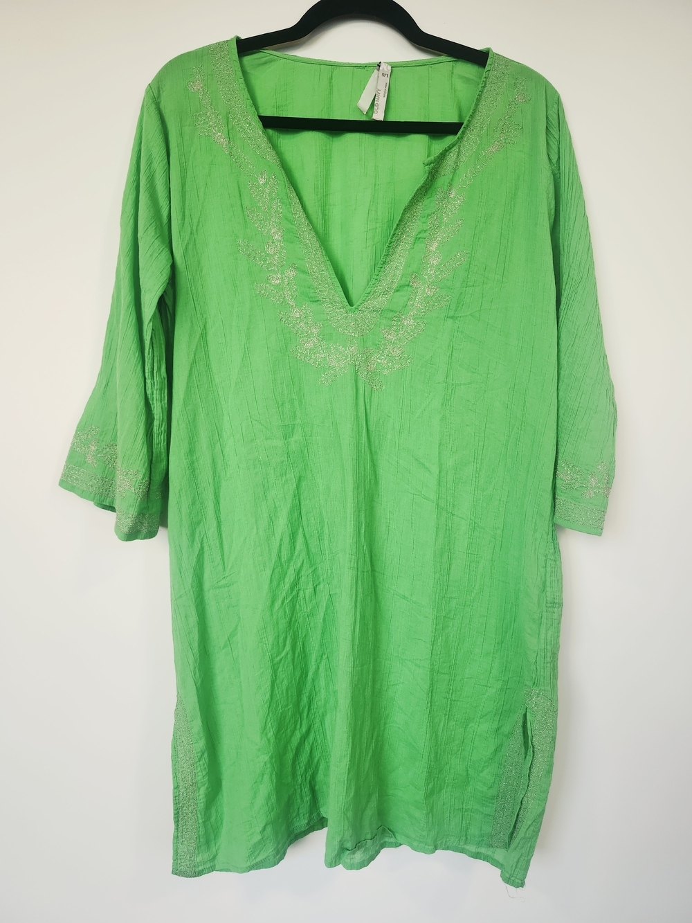 Old Navy Lime Green Embroidered V-Neck Tunic - Picture 6 of 7